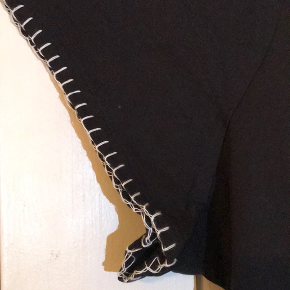 Black embroidered short sleeve top - Picture 2 of 6